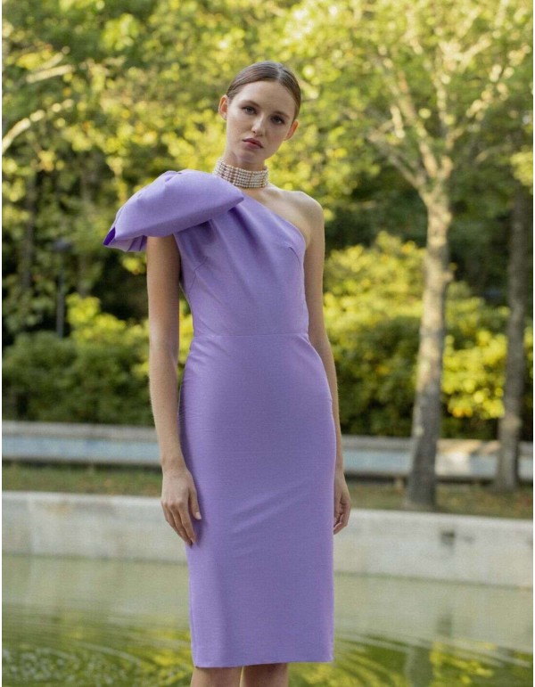 Cocktail dress with asymmetric neckline and lavender off-the-shoulder lacing