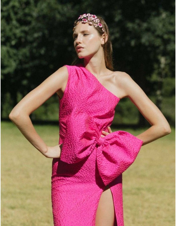 Midi dress with lacing at the waist and asymmetrical neckline 2