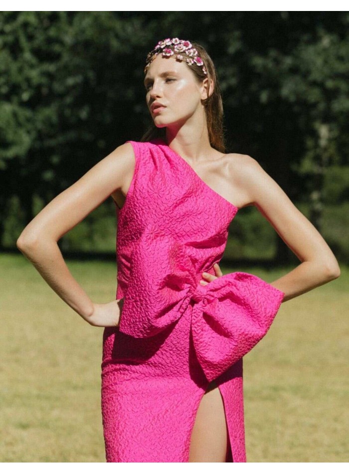 Midi dress with lacing at the waist and...