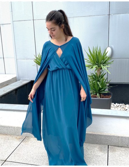 Multiposition chiffon guest cape