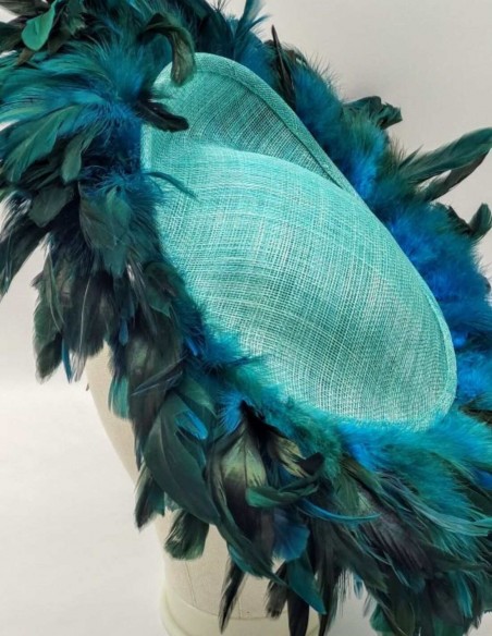 Headdress with rooster feathers