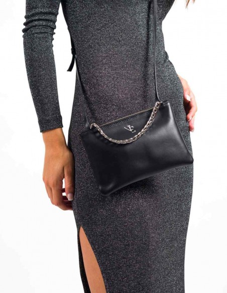 Mini bolso de piel con cadena de adorno y asa regulable