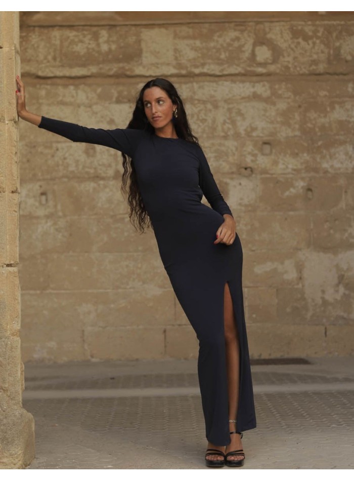 Long party dress with open back and side slit