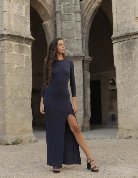 Long party dress with open back and side slit