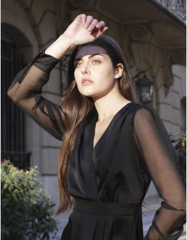 Black long party dress with long chiffon sleeves for guests