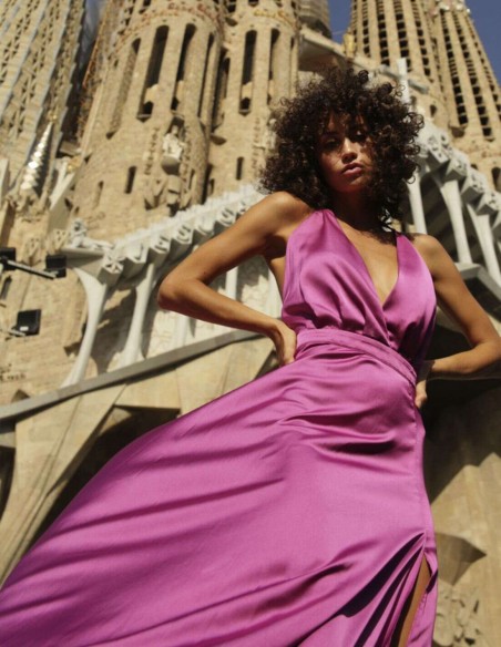 Sleeveless cherry party dress with slit skirt