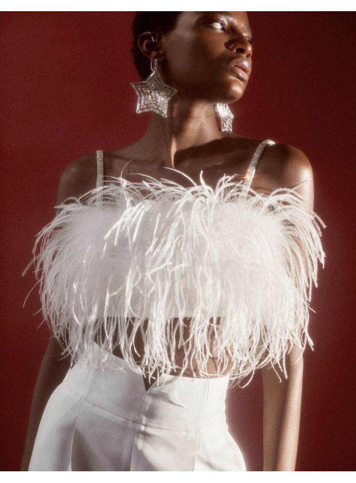 Top de fête avec plumes et bretelles en strass