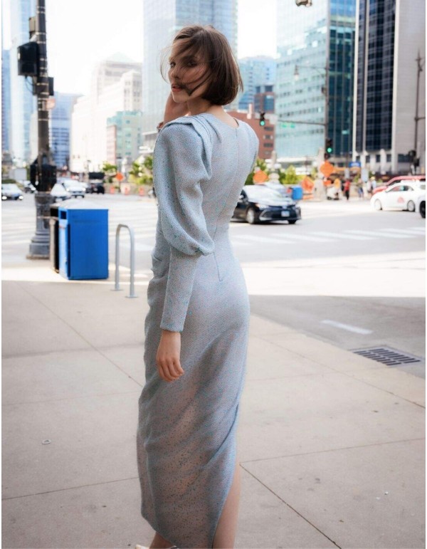 Long party dress with maxi side slit and puffed sleeves 2