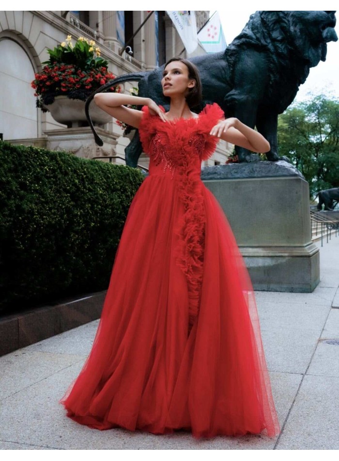 Vestido largo de fiesta con tul y volantes...