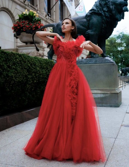 Vestido largo de fiesta con tul y volantes plisados