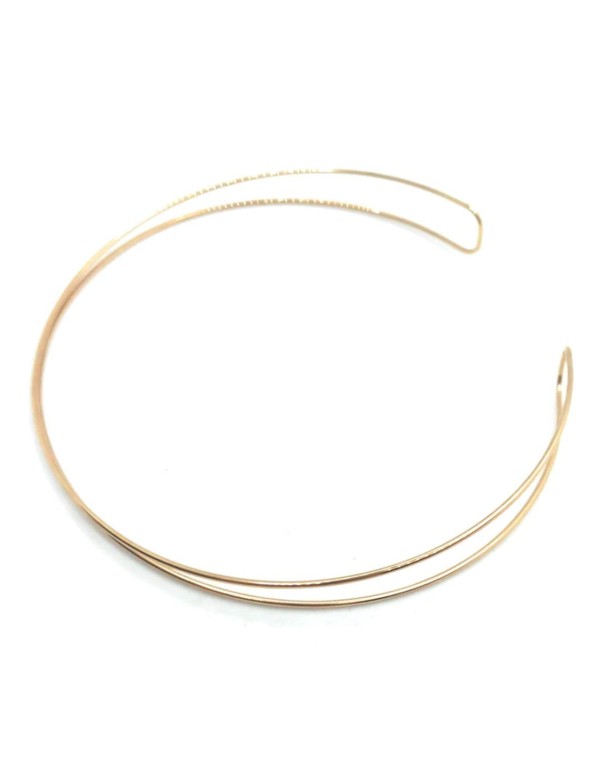 Rigid crossed choker