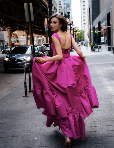 Vestido largo de fiesta con escote corazón y abertura lateral con cinturón