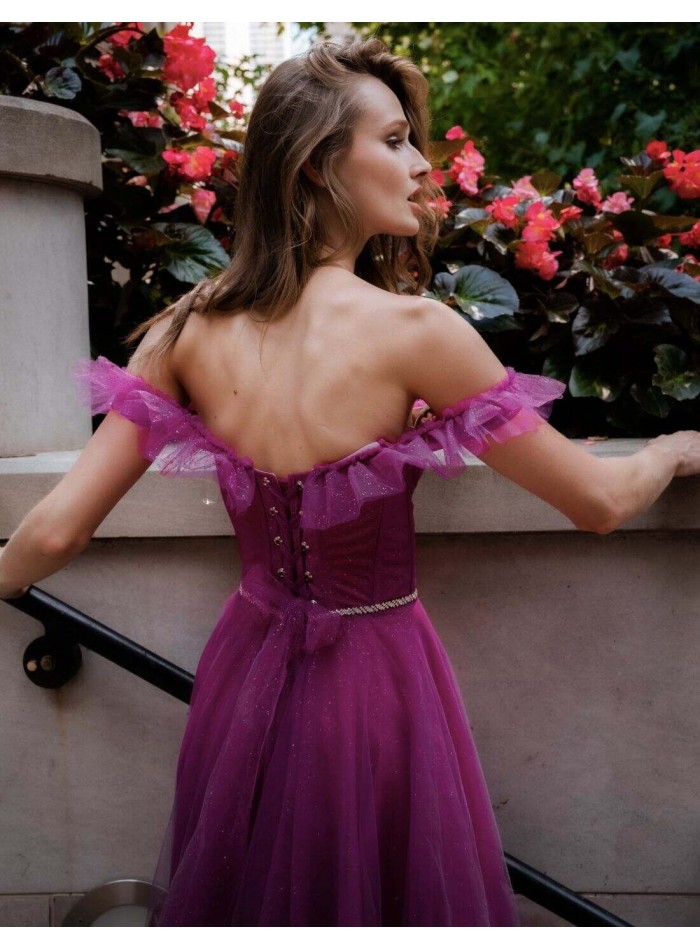 Vestido largo de fiesta con escote corazón y...