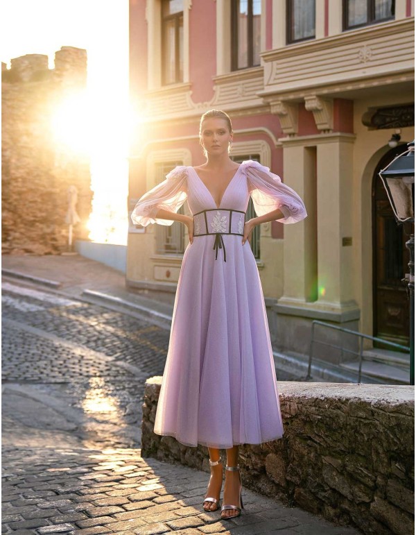 Midi party dress with puffed sleeves and decorative belt in purple 2