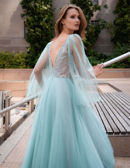 Robe longue de fête avec tulle et broderie perlée