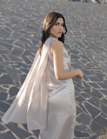 Multi-position silver fine gauze scarf