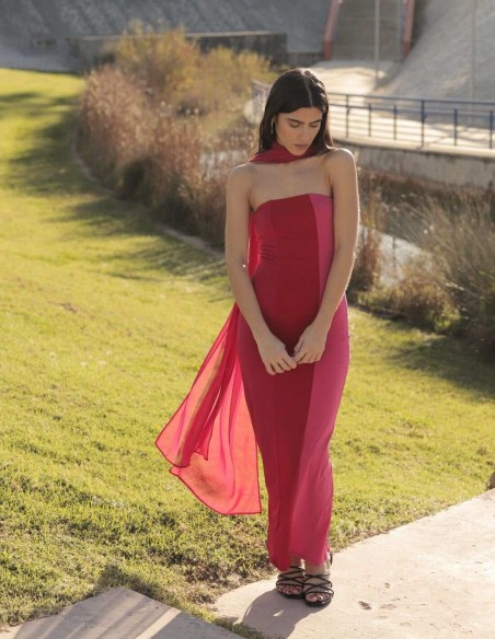 Magenta tricolor midi dress with strapless neckline