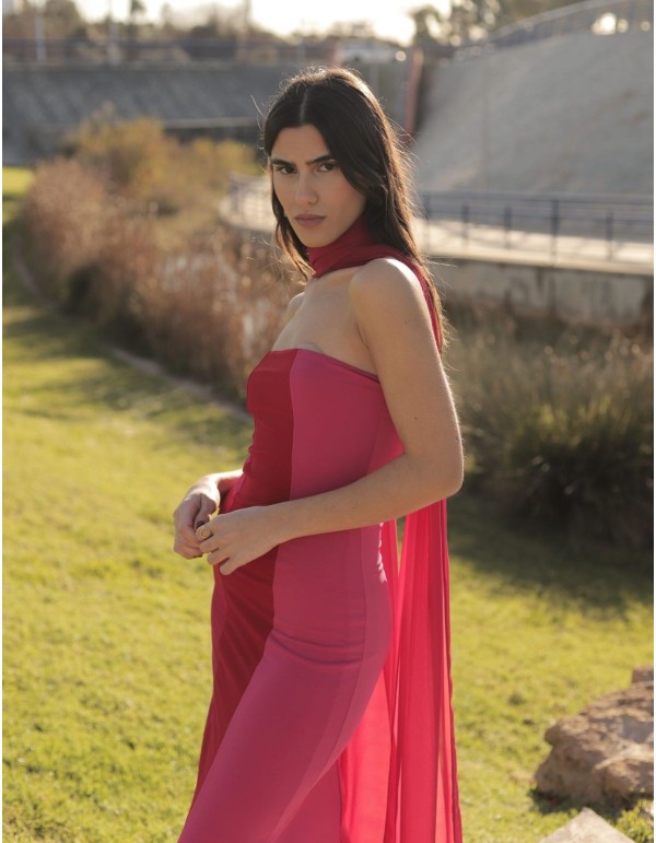 Magenta tricolor midi dress with strapless neckline 2