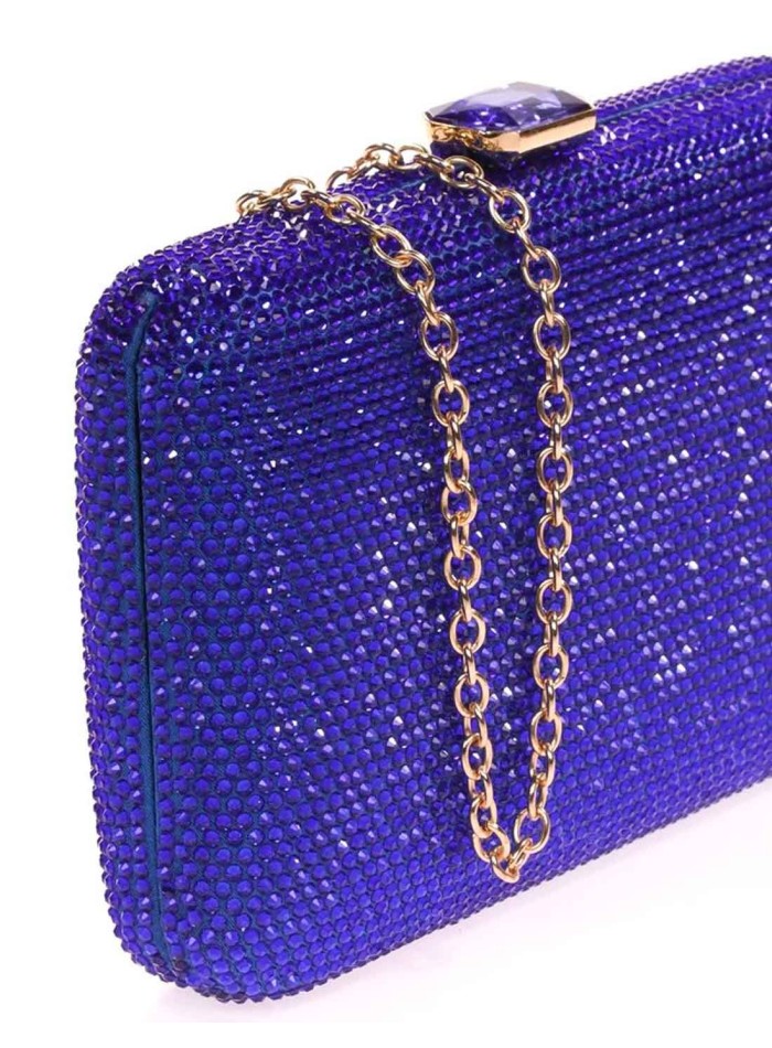 Evening clutch bag made of crystal