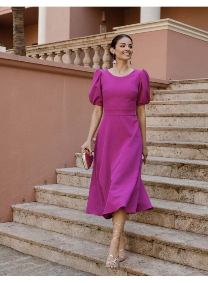 Vestido midi de fiesta con manga corta...