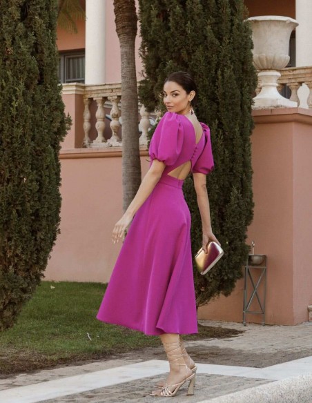 Robe de soirée midi à manches courtes bouffantes et dos boutonné