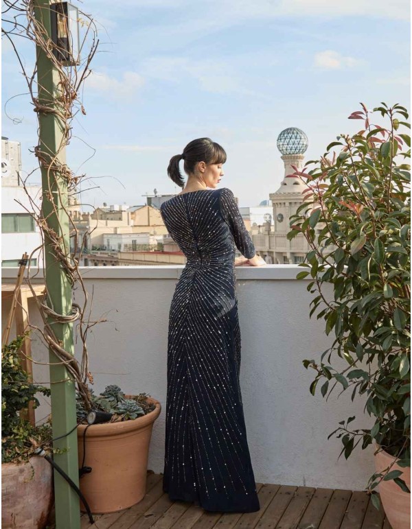 Long party dress with central knot and long sleeves 2