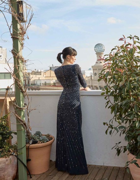 Robe longue de fête avec nœud central et manches longues