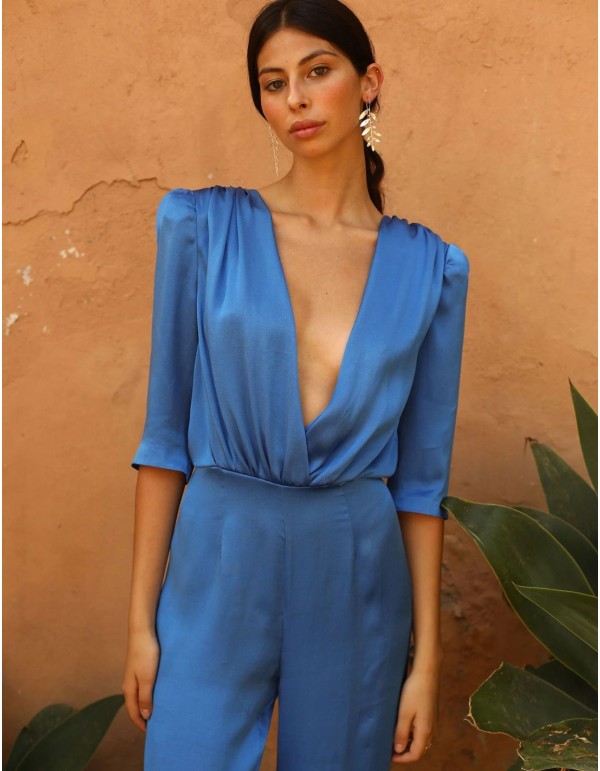 Long satin party jumpsuit with blue french sleeves