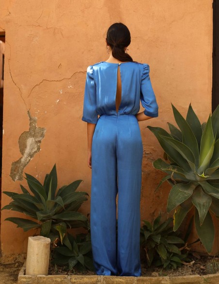 Combinaison de fête longue en satin avec manches françaises bleues