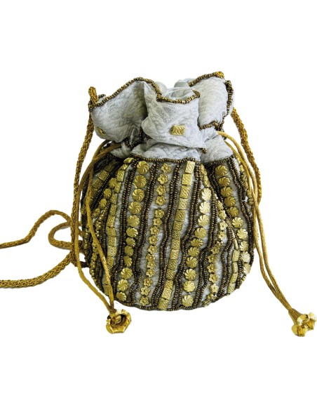 Sac en perles pour les invités