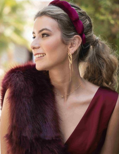 Boucle d'oreilles longue en plaqué or avec trois chaînes