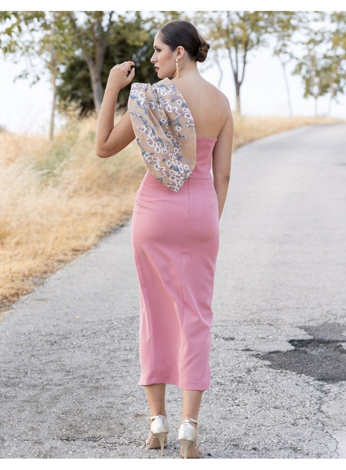 Plain midi dress with asymmetric printed neckline