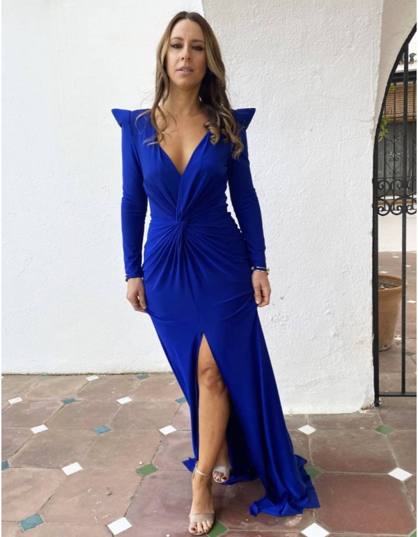 Long party dress with ruching and plunging neckline for guests 2