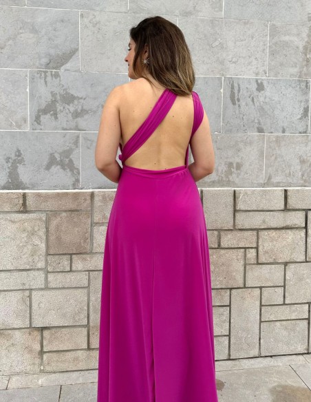 Vestido largo de fiesta color fucsia estilo multiposición para ocasiones especiales.