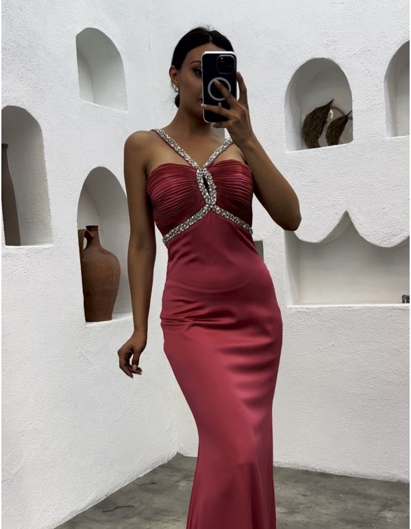 Vestido de fiesta largo con escote palabra de honor y...