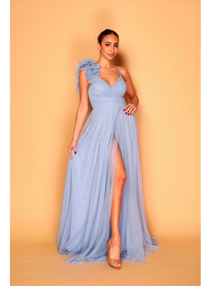 Vestido de fiesta de tul con hombro decorado...