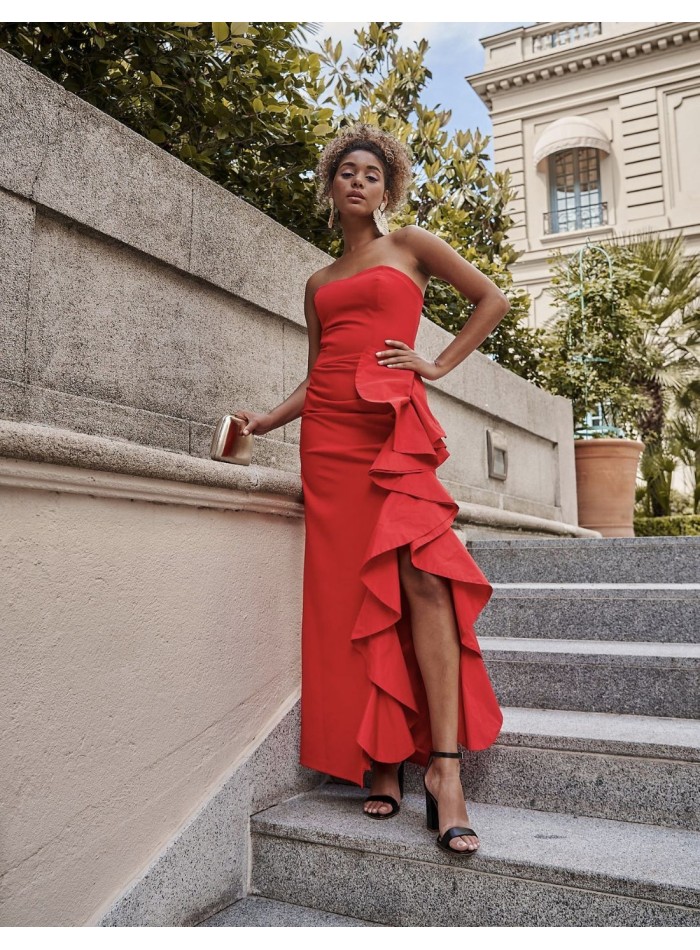 Robe longue de fête avec encolure cache-coeur...