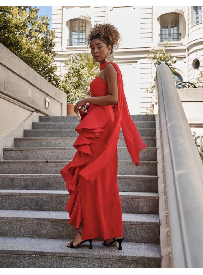 Long party dress with sweetheart neckline and...