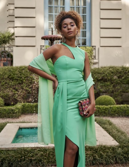 Vestido de fiesta escote asimétrico con falda abierta