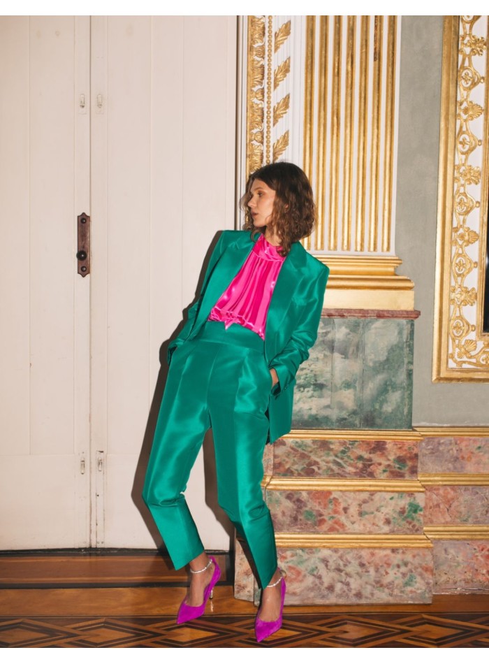 Pantalon long de fête avec plis et ceinture haute