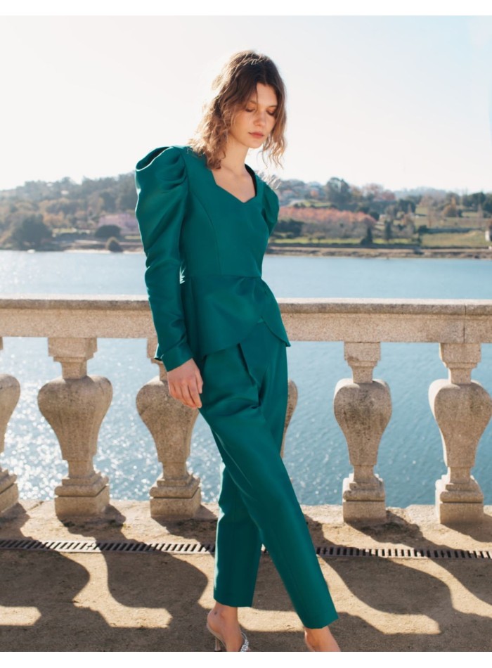 Long party trousers with pleats and high waistband