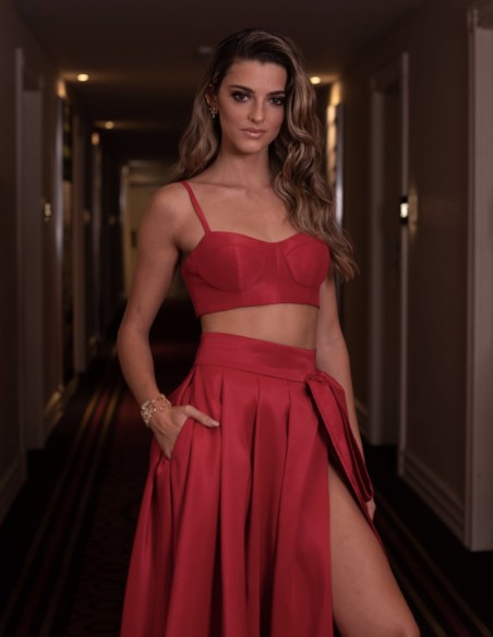 Long red party skirt with side lacing - Joana Aguiar