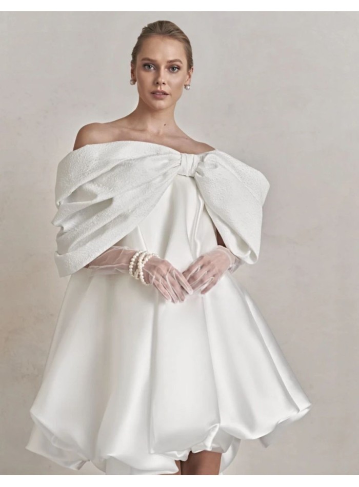 Robe courte de mariée ivoire avec nœud maxi