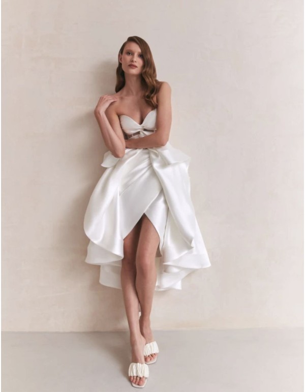 Ivory short wedding dress strapless neckline