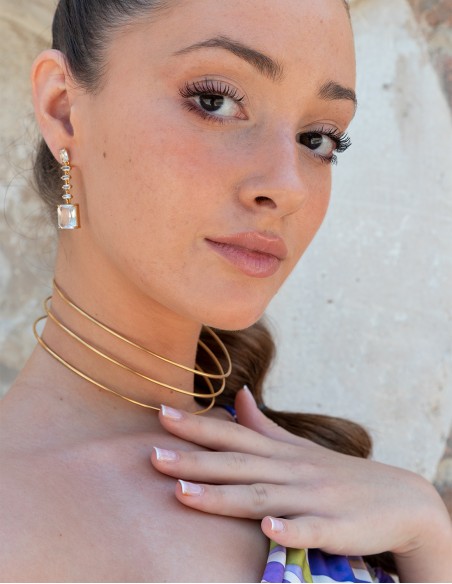 Choker dorado rígido triple