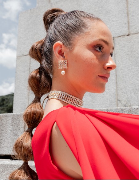 Pendientes de fiesta con cristales y perla colgante