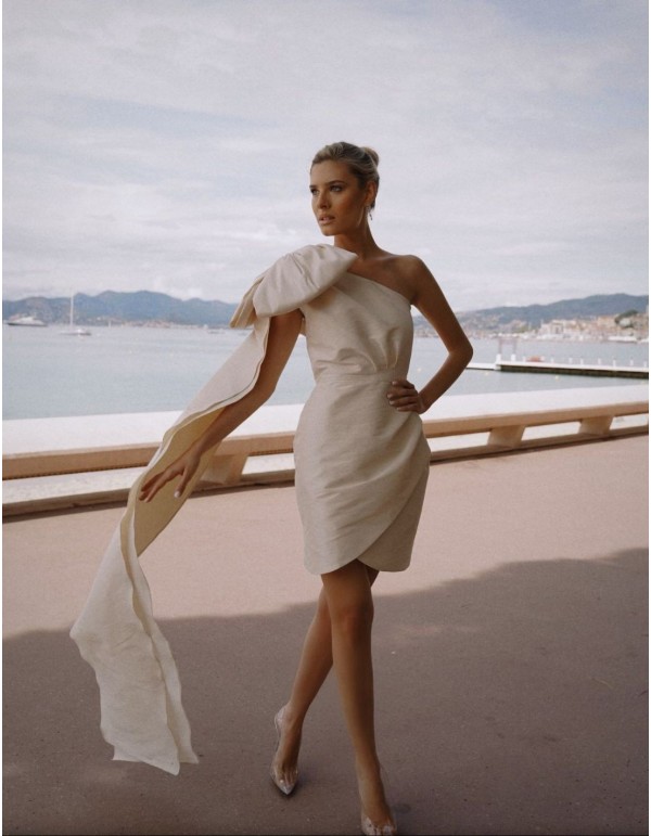 Asymmetric party dress with off-the-shoulder bow - Teresa...