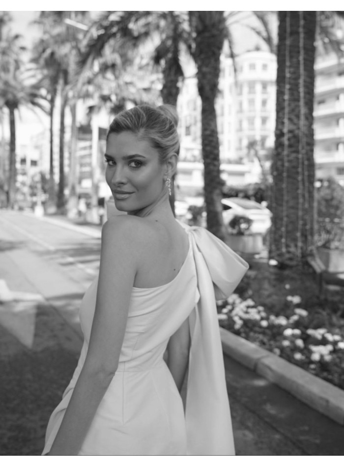 Vestido de fiesta asimétrico con lazo al hombro...