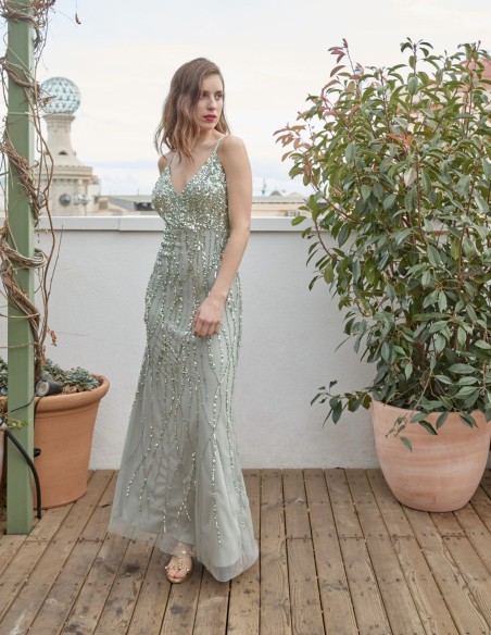 Robe de soirée menthe avec décolleté et sequins