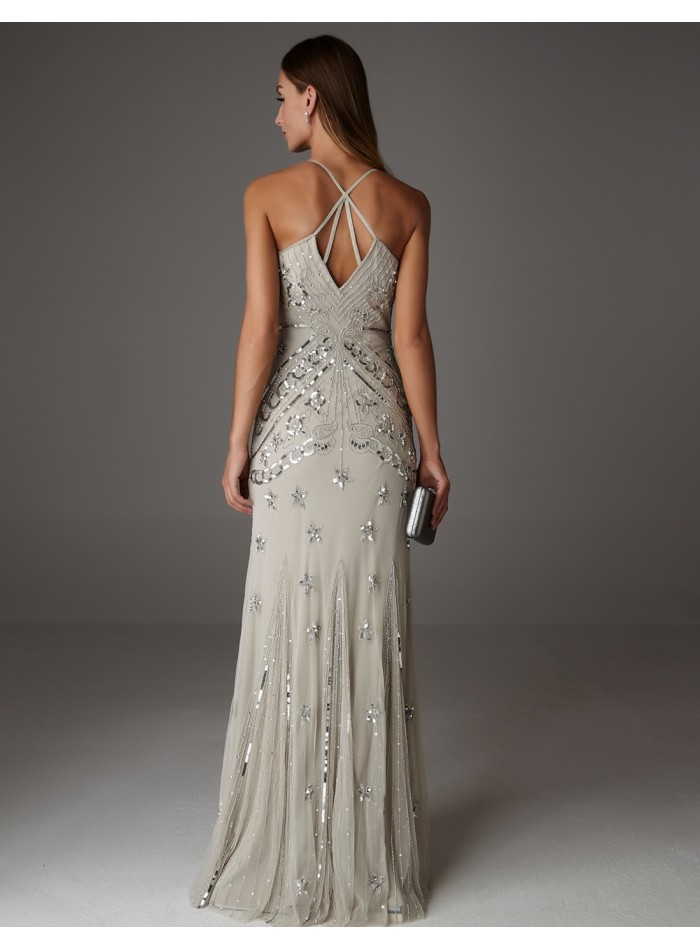 Vestido largo de fiesta con pedrería y tirante fino para invitada